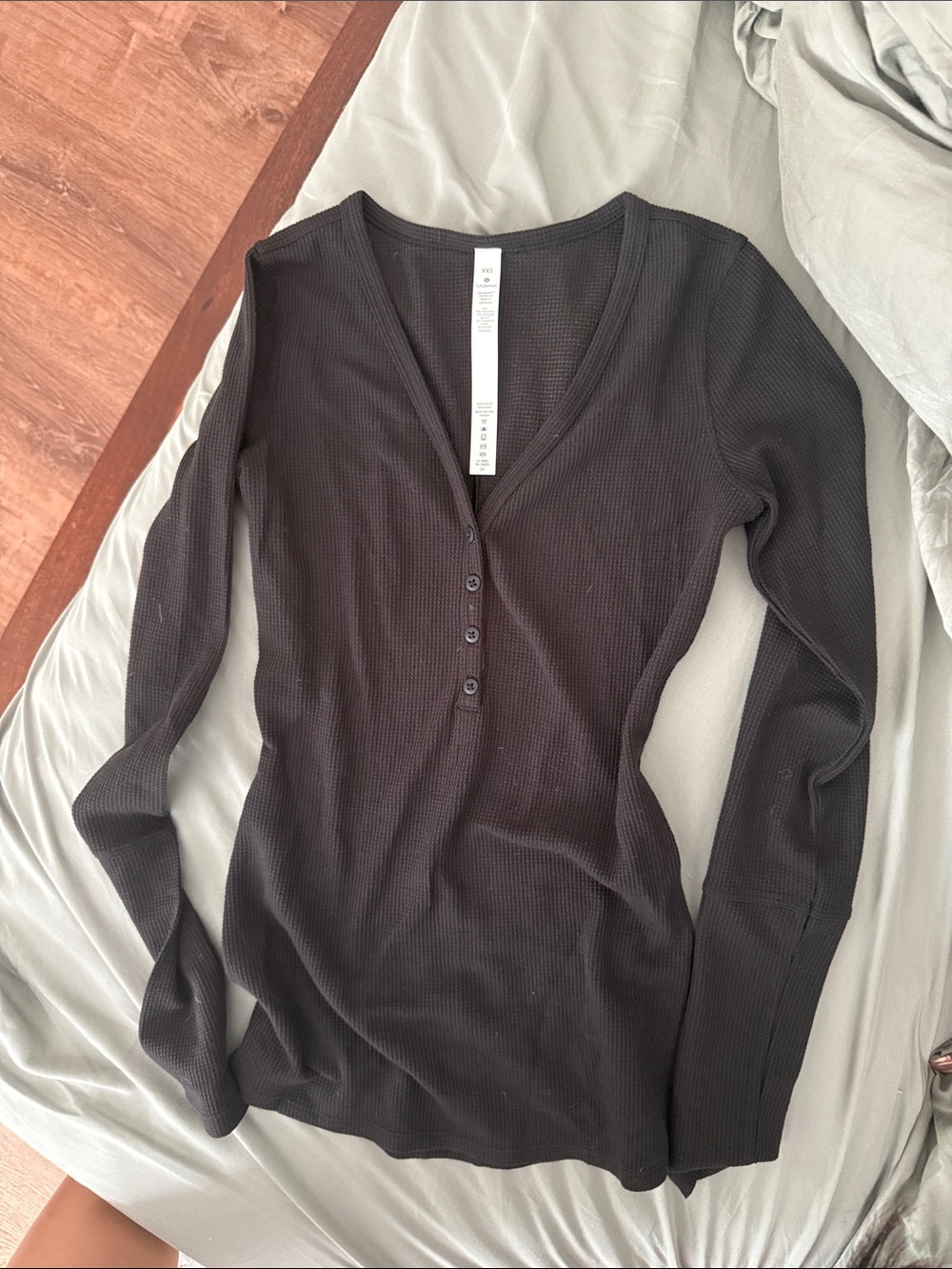 Lululemon Black Long-Sleeve Henley Ribbed Top - Women